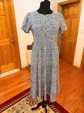 NWOT J.Crew Blue Floral Midi Dress - Elegant Everyday Fit Size S
